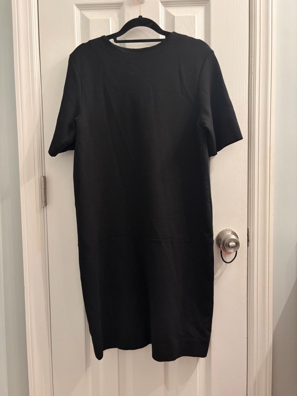 Everlane Minimalist Capsule Black Dress - The Ponte Short Sleeve Mini Dress - Picture 8 of 10